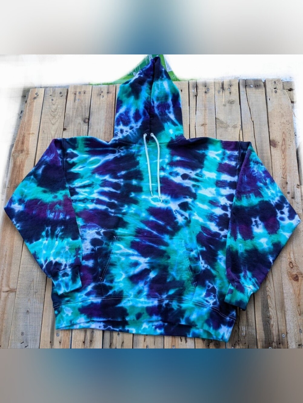2000's Hanes Blue tie dye hoodie  men's Size Medium